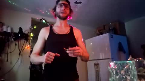 wyiatt online show from March 18, 11:24 am