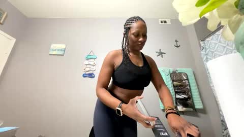 Wynter Heat online show from January 1, 5:01 am