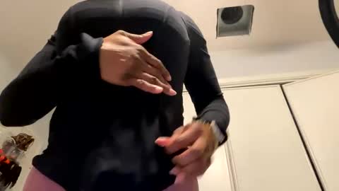 Wynter Heat online show from February 6, 11:10 am