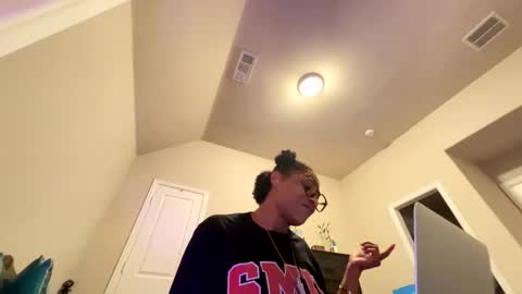 Wynter Heat online show from October 26, 9:26 am