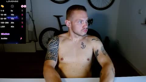 x19marco93x online show from July 16, 7:31 pm