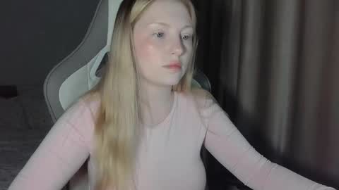 eva online show from May 6, 4:56 pm