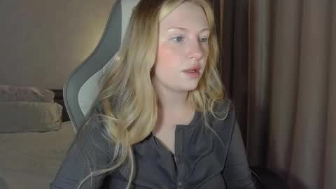 eva online show from May 22, 5:18 pm