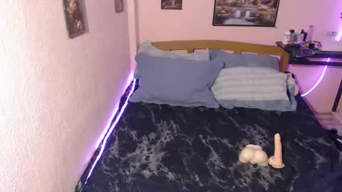 Jemy online show from February 5, 2:33 pm