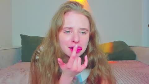 Snapshot of x_jesse_x chatting on December 17, 11:00 pm Jesse online show from December 17, 11:00 pm