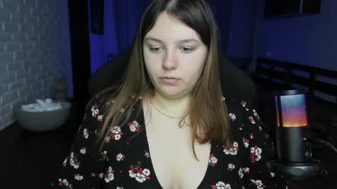 LOVE NERDS ONLY online show from December 14, 4:01 am