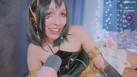 Snapshot of x_sexykitten666_x chatting on March 22, 4:21 pm Lucy online show from March 22, 4:21 pm