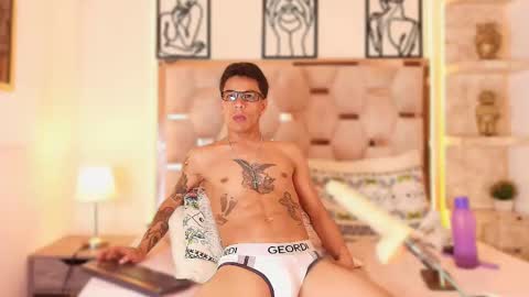 Snapshot of xabier_583 chatting on February 3, 10:59 pm xabier online show from February 3, 10:59 pm