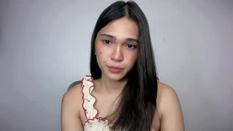 xairah_doux online show from July 14, 1:19 am