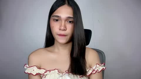 xairah_doux online show from July 14, 2:05 am