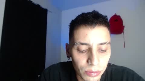 xalejo_max online show from November 5, 9:26 pm