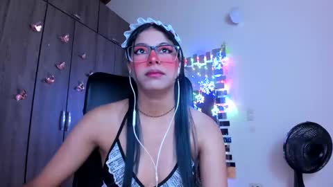 Snapshot of xallysonx_ chatting on January 10, 11:33 am XALLYSONX online show from January 10, 11:33 am