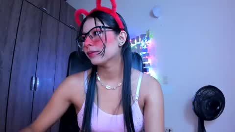Snapshot of xallysonx_ chatting on January 11, 11:23 am XALLYSONX online show from January 11, 11:23 am