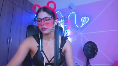Snapshot of xallysonx_ chatting on January 31, 11:24 am XALLYSONX online show from January 31, 11:24 am