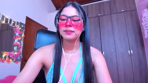Snapshot of xallysonx_ chatting on September 15, 11:32 am XALLYSONX online show from September 15, 11:32 am
