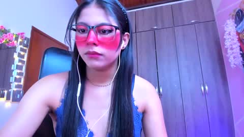 Snapshot of xallysonx_ chatting on September 27, 11:26 am XALLYSONX online show from September 27, 11:26 am