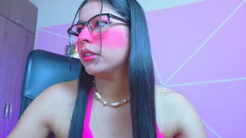 XALLYSONX online show from May 15, 11:50 am