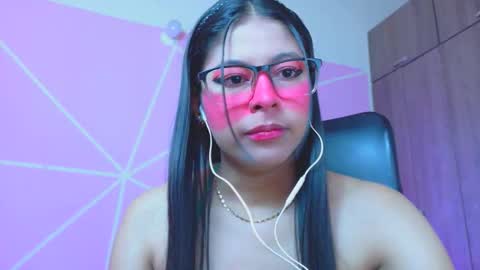 XALLYSONX online show from May 16, 11:53 am