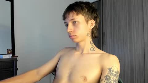 Xam online show from March 28, 1:11 pm