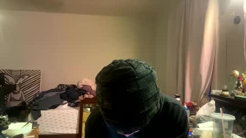 xander0zzz online show from February 7, 11:41 pm