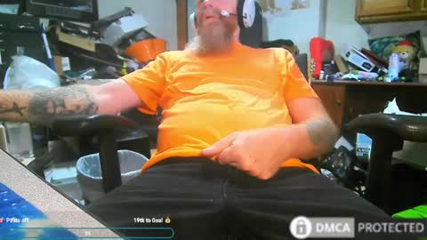 xander71972 online show from May 30, 1:19 pm
