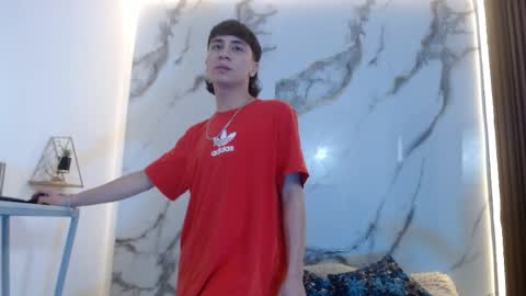 xandergrey8 online show from March 30, 7:26 pm