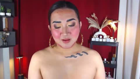 Nira   NOT INTO CHEAP GUYS  online show from September 15, 8:42 pm