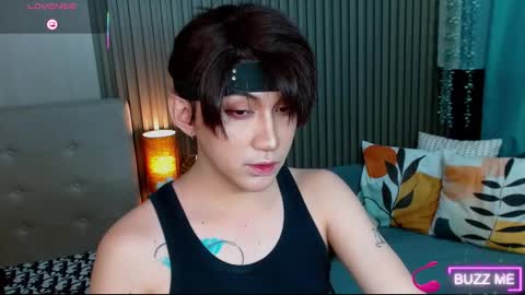 khris online show from November 8, 5:56 pm