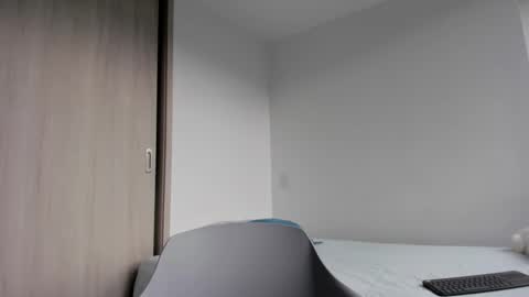 Xavier online show from February 17, 7:42 pm