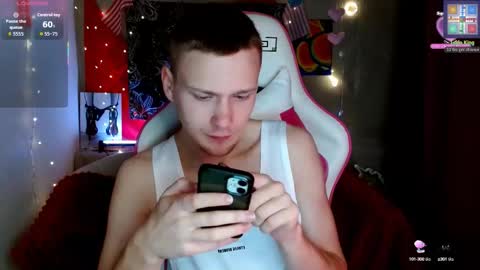 xavier_night81 online show from September 29, 7:46 am