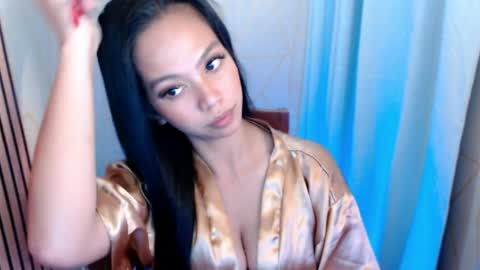 Snapshot of xblaire chatting on April 24, 9:17 pm Blaire online show from April 24, 9:17 pm