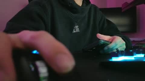 xburst online show from February 2, 1:37 am