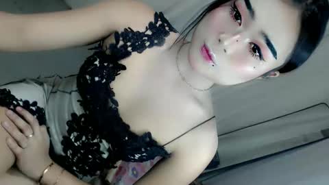 kianna online show from June 8, 12:25 am