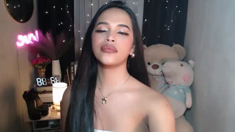 Snapshot of xclassylorainne chatting on December 6, 4:17 pm lorainne online show from December 6, 4:17 pm