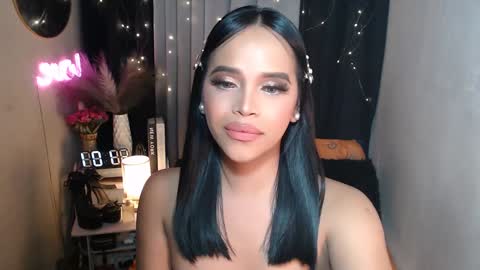 Snapshot of xclassylorainne chatting on December 20, 1:22 pm lorainne online show from December 20, 1:22 pm