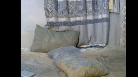 Snapshot of xcumxonxme chatting on March 2, 11:18 am xcumxonxme online show from March 2, 11:18 am