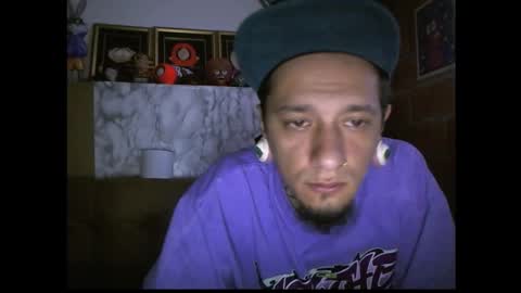 Snapshot of xdantex19 chatting on February 8, 1:58 pm xdantex19 online show from February 8, 1:58 pm