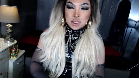 Zhavia online show from October 18, 7:03 pm