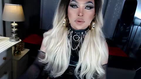 Zhavia online show from October 20, 6:52 pm