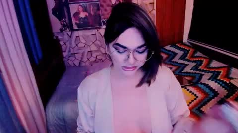 Snapshot of xdirtymistressx chatting on September 13, 5:07 am XDirtymistressX online show from September 13, 5:07 am