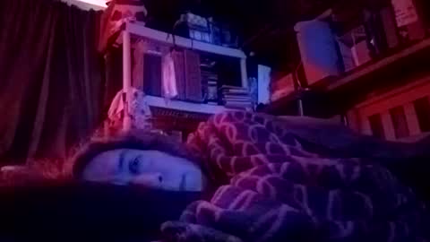 Snapshot of xe2036 chatting on January 2, 2:24 pm xe2036 online show from January 2, 2:24 pm