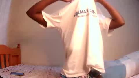 xeenah online show from October 27, 12:31 pm