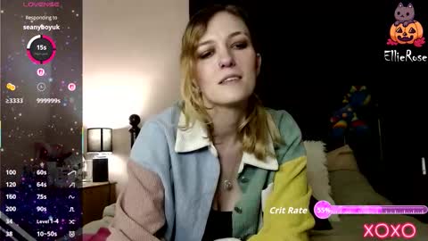 Snapshot of xelliee_rosex chatting on October 27, 2:48 am EllieeRose online show from October 27, 2:48 am