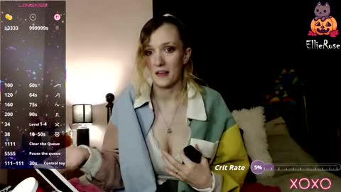 Snapshot of xelliee_rosex chatting on November 2, 9:06 pm EllieeRose online show from November 2, 9:06 pm