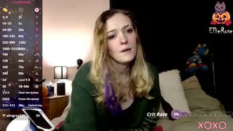 Snapshot of xelliee_rosex chatting on November 23, 12:21 am EllieeRose online show from November 23, 12:21 am