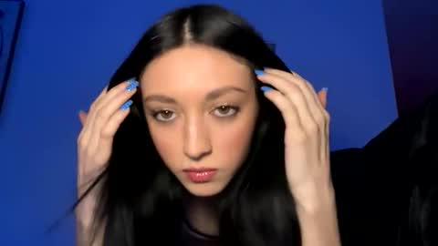 xenadreamx online show from March 9, 3:32 am