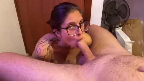 xesfinge online show from December 7, 5:20 pm