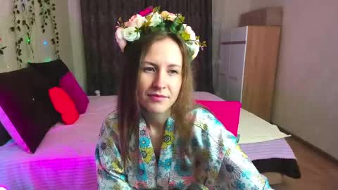 Snapshot of xeva_angelx chatting on February 16, 1:25 am Xeva Angels online show from February 16, 1:25 am