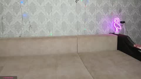 Snapshot of xeva_angelx chatting on March 11, 5:38 am Xeva Angels online show from March 11, 5:38 am