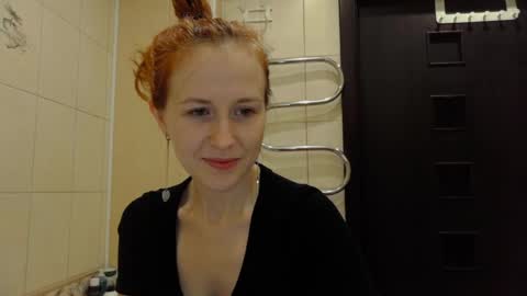 Snapshot of xeva_angelx chatting on May 24, 5:51 pm Xeva Angels online show from May 24, 5:51 pm